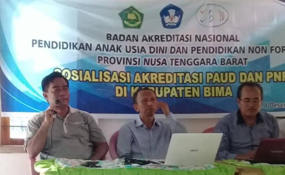 Kegiatan Sosialisasi Tentang Akreditasi Lembaga PAUD di Kabupaten Bima.